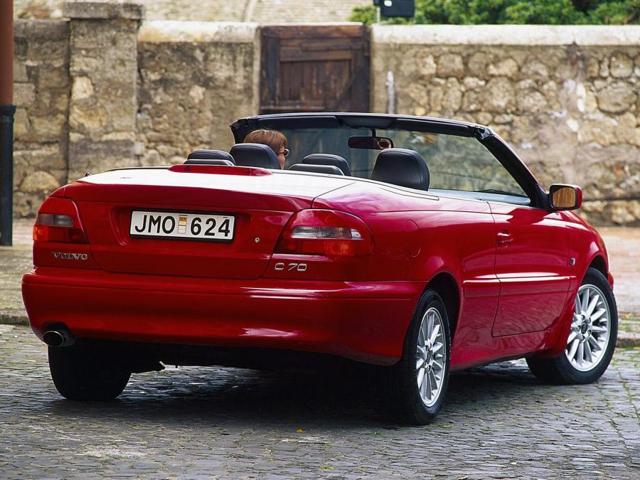  Volvo C70 Convertible 1998 года  (фото 4 из 33)